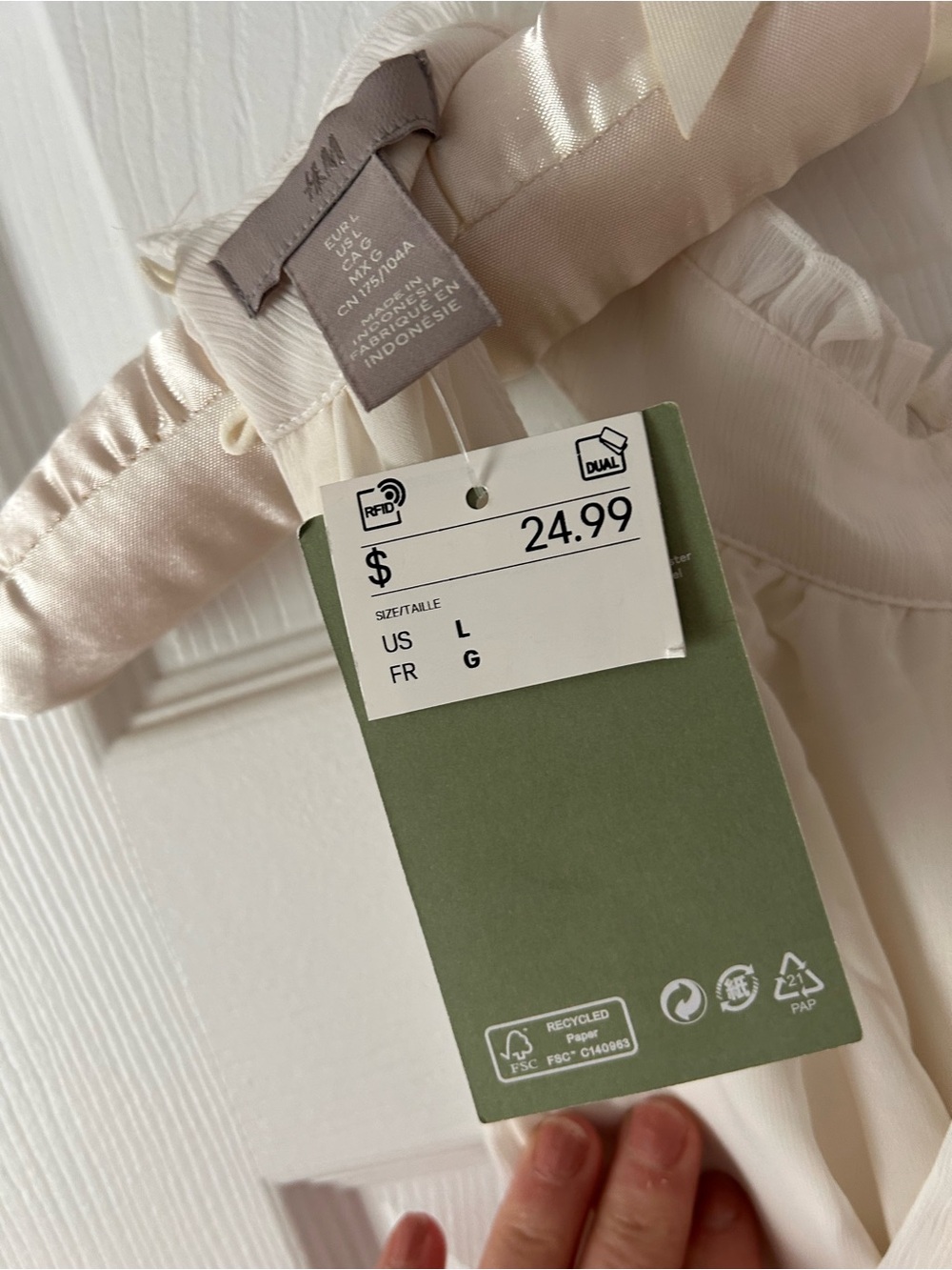 H&M Cream Ruffle-Neck Blouse - Picture 2 of 4